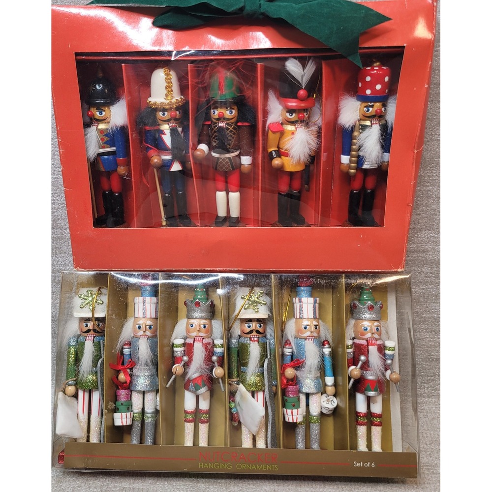 Nutcracker Hanging‎ Ornaments Glitter Soldiers Set of 11 Holiday Decor NEW